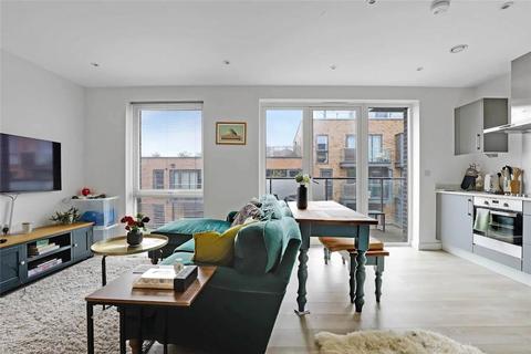 undefined, Carlton Grove, London
