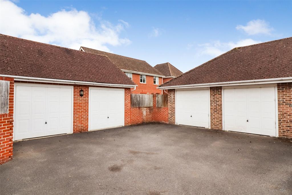 Single Garage