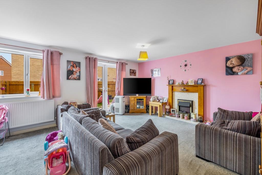 27 Curlew Road (Wyberton)-12