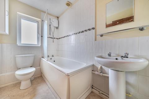 1 bedroom flat for sale, Armory Lane, Hampshire PO1