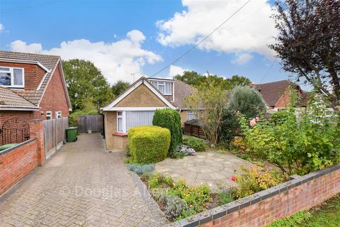 3 bedroom semi-detached bungalow for sale, Rectory Grove, Wickford, Essex