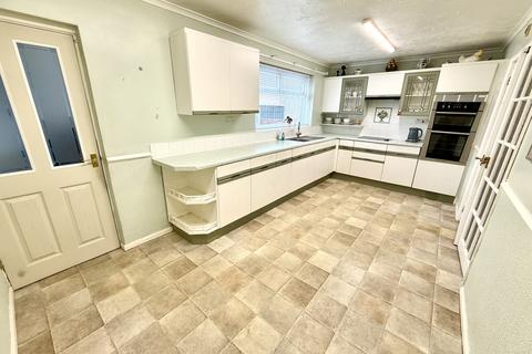 3 bedroom terraced house for sale, Hazelwood Rise, Headland