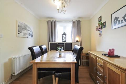 3 bedroom semi-detached house for sale, Axwell View, Blaydon NE21