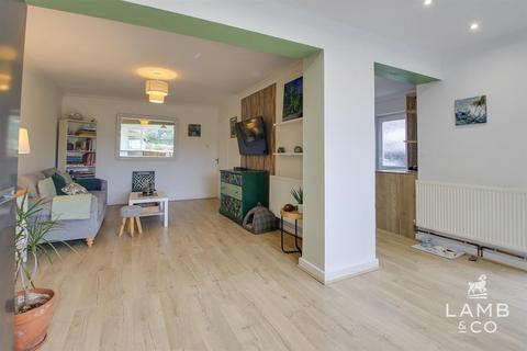 6 Barrington Close, Little Clacton, Clacton-on-sea, CO16 9PN