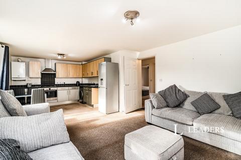 2 bedroom flat to rent, East Lodge, Harvey Lane, NR7