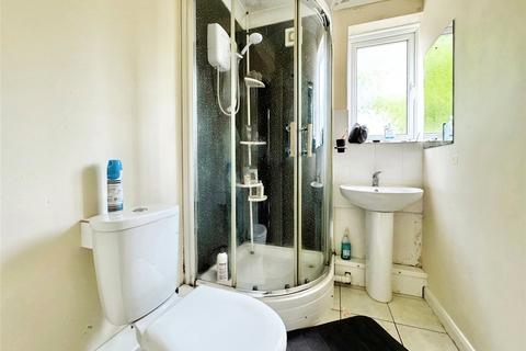 6 bedroom semi-detached house to rent, Motum Road, Norwich, NR5