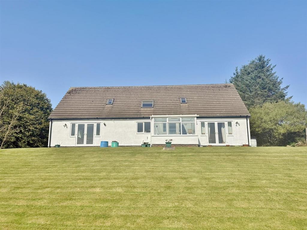 Rear of Auchenwhin