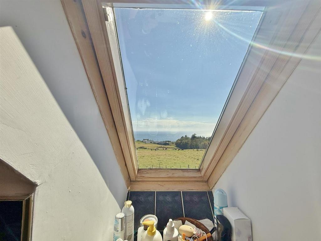 Ensuite bathroom
