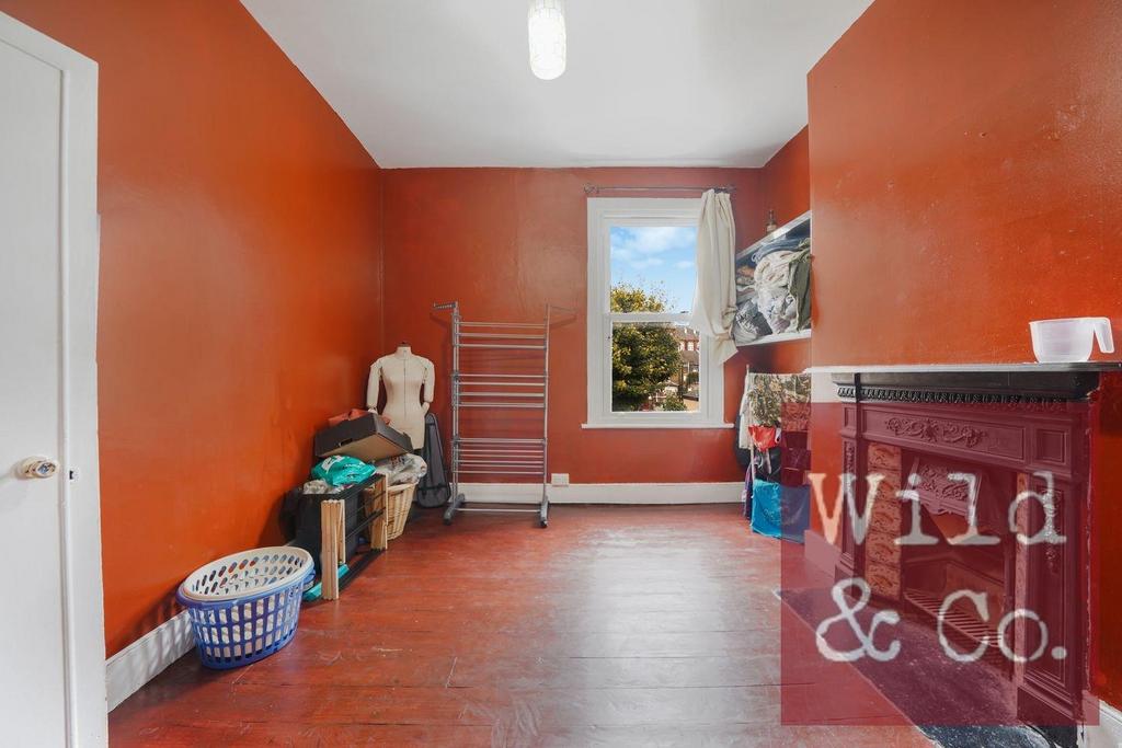 Mildenhall Road - tn W7 Ha Cx K71cs Hif Zor N.jpg