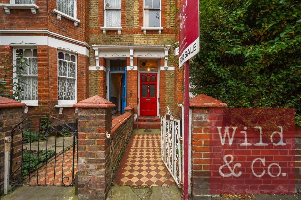 Mildenhall Road - NGIgq Ya Dz EZWjf MCYNP3.jpg