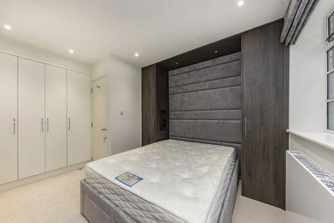 1 bedroom flat to rent, Vicarage Gate, London W8
