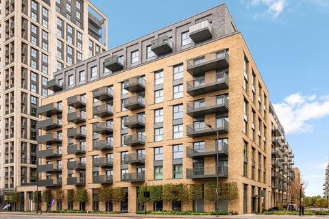 2 bedroom flat to rent, Darter House, Anax Street, London, N4