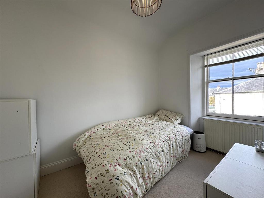 Bedroom 3 use.jpg
