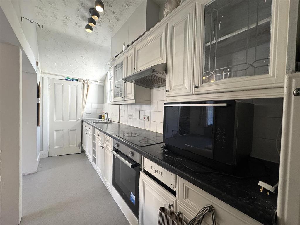 Kitchen.jpg