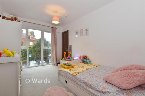 2 bedroom flat for sale, Amphion Place, Maidstone ME14