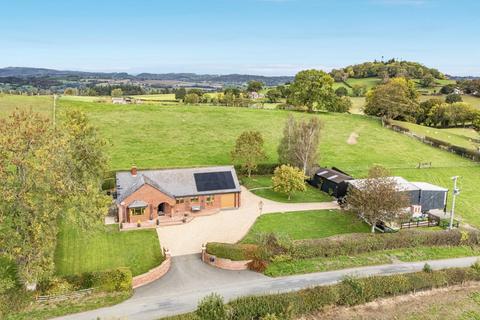 3 bedroom detached bungalow for sale, Deytheur, Llansantffraid