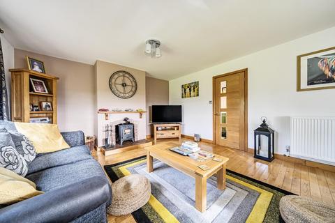 3 bedroom detached bungalow for sale, Deytheur, Llansantffraid
