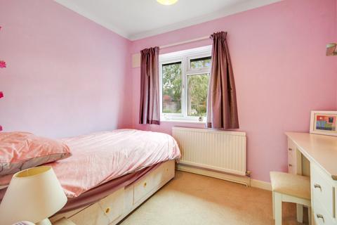 undefined, Stockwell Road, East Grinstead, RH19