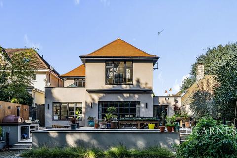 undefined, Howard Road, Queens Park, Bournemouth, BH8