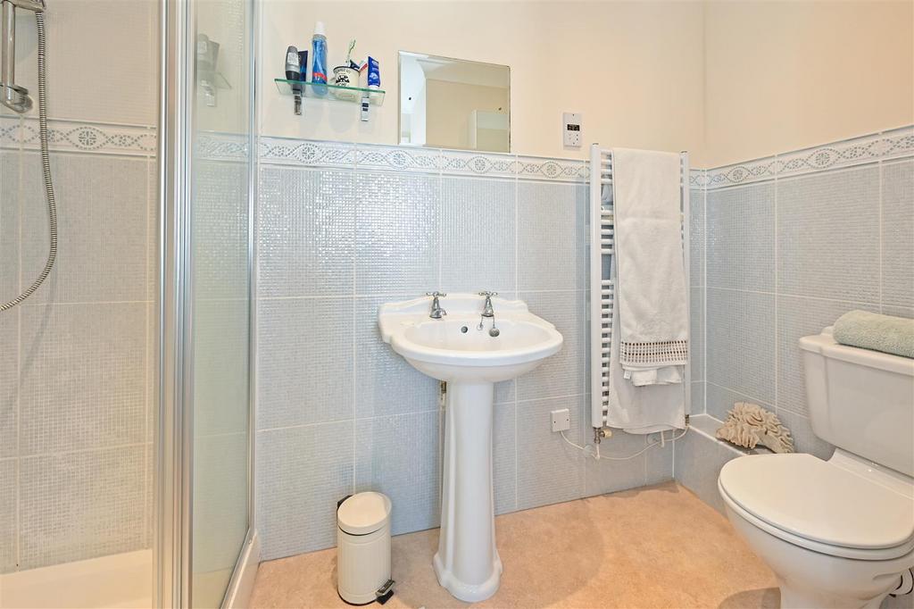 En Suite Shower