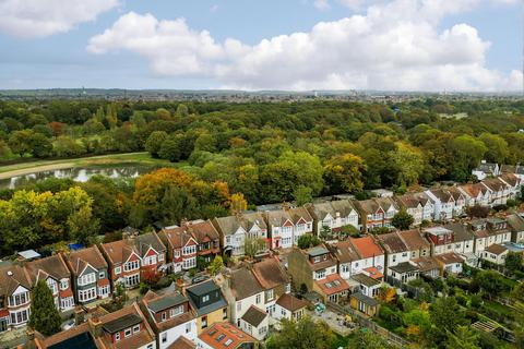 undefined, Woodlands Avenue, Wanstead