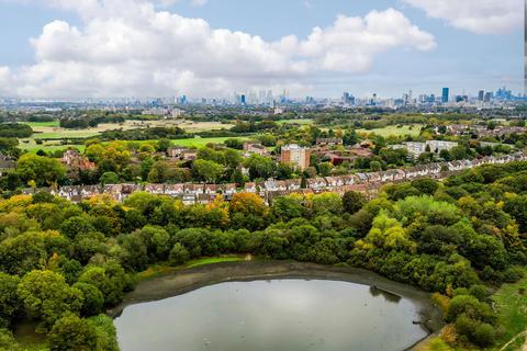 undefined, Woodlands Avenue, Wanstead