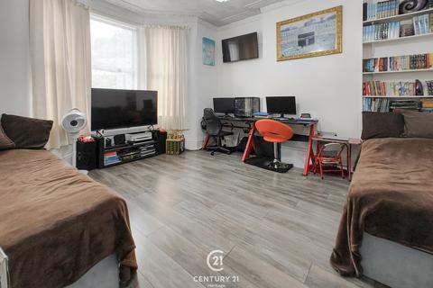 undefined, Cumberland Road, Plaistow, London