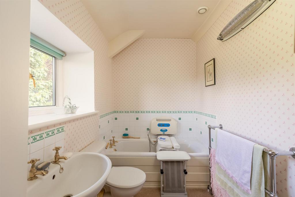 Bedroom 1 En Suite