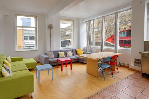 3 bedroom flat to rent, Laburnum Street, London, E2