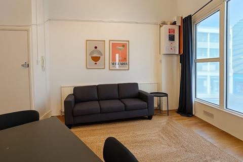 1 bedroom flat to rent, Great Eastern Street, London, EC2A