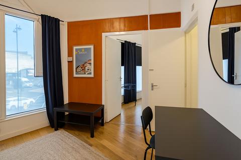 1 bedroom flat to rent, Great Eastern Street, London, EC2A