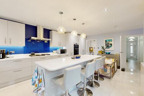 undefined, Field End Road, Ruislip HA4