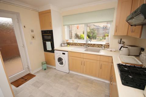 2 bedroom semi-detached bungalow for sale, Lullingstone Road, Maidstone ME16