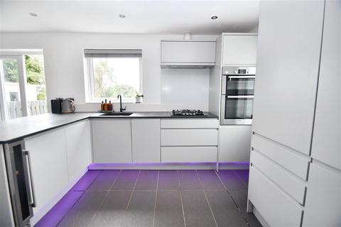 undefined, Falmouth TR11