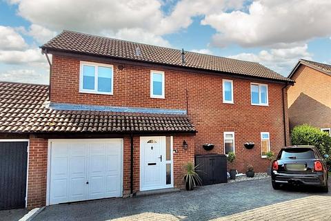 undefined, Warmans Close, Wantage OX12