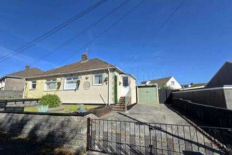 27 Burns Crescent, Bridgend, CF31 4PY