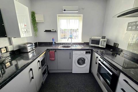 27 Burns Crescent, Bridgend, CF31 4PY