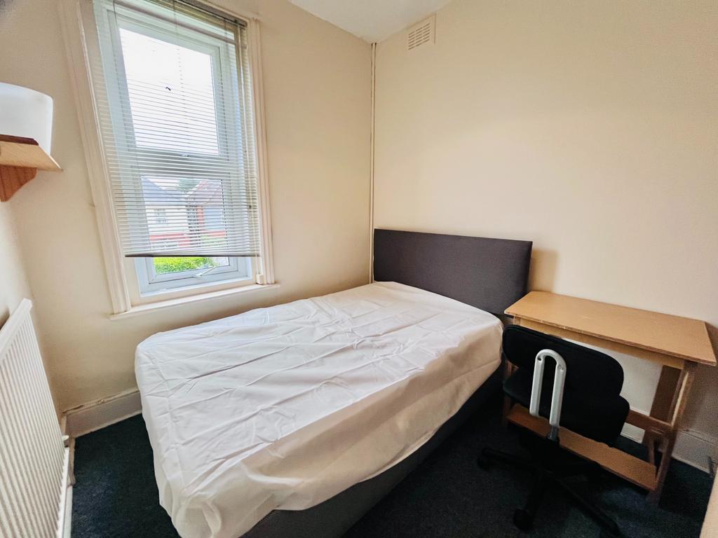 Bedroom 6