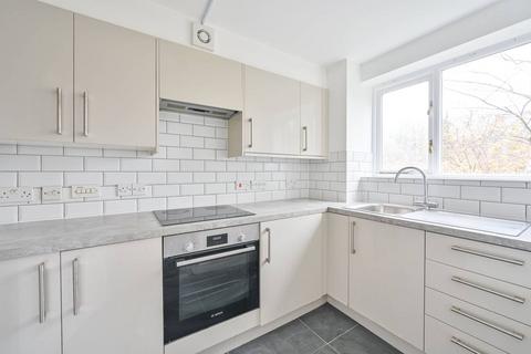 undefined, Woodfield Road, Thames Ditton, KT7