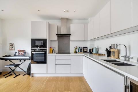 1 bedroom flat for sale, Tollgate Gardens, North Maida Vale, London, NW6