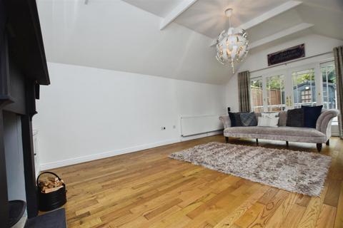 Coates Cottage Main Road, Burton Pidsea, Hull, HU12 9AX