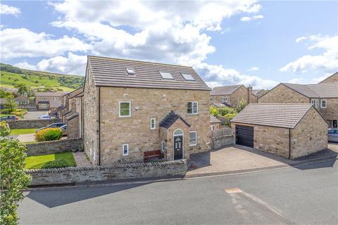 4 bedroom detached house for sale, Hepworth Way, Skipton, North Yorkshire, BD23