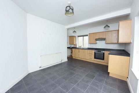 3 bedroom semi-detached house for sale, Eastlands Grove, Stafford, Staffordshire, ST17 9BE