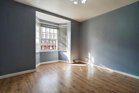 undefined, Albion Avenue, London SW8