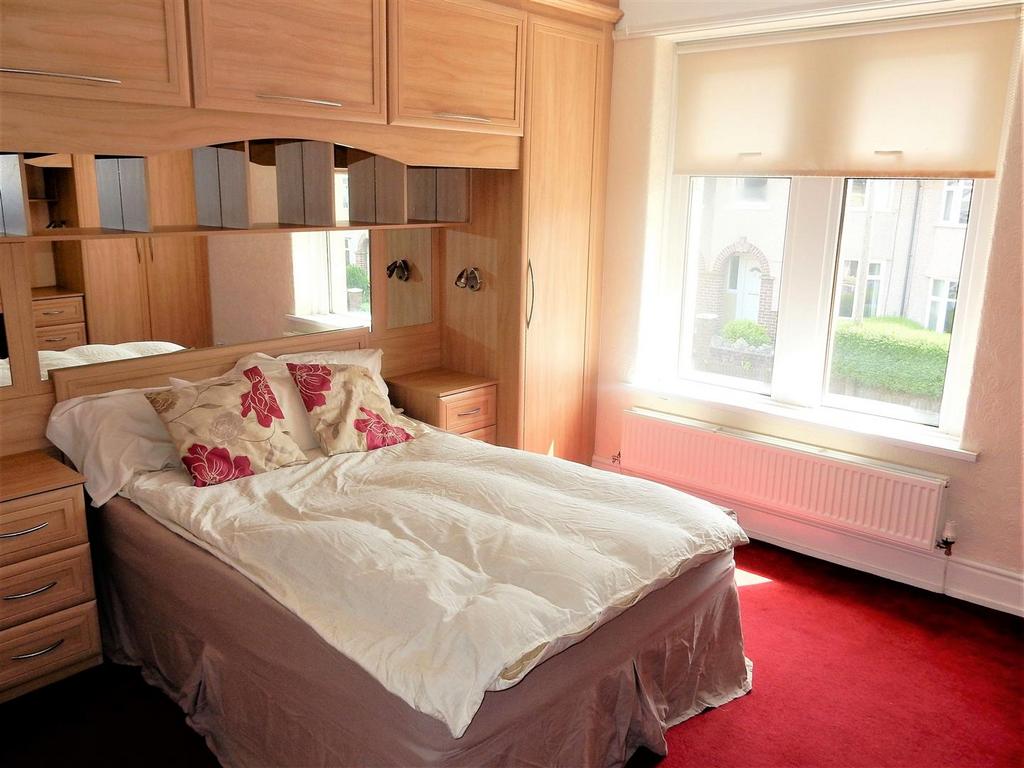 Bed-1.jpg