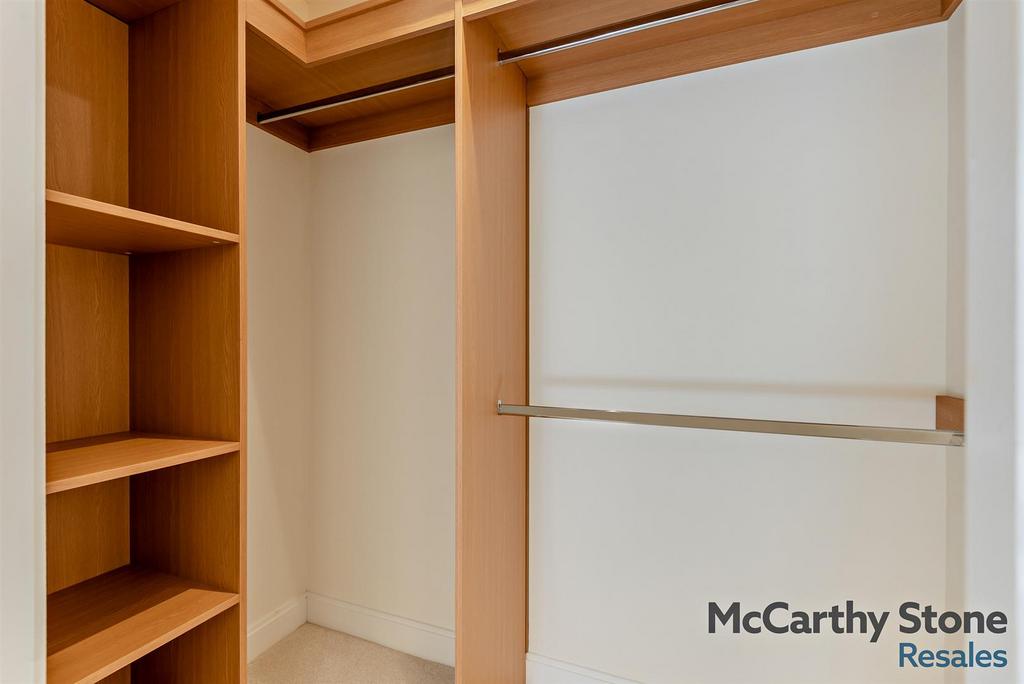 Walk in Wardrobe