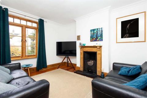 3 bedroom end of terrace house for sale, St. Johns Road, Bishop Monkton