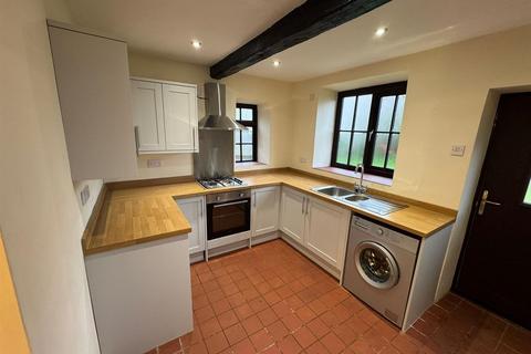 3 bedroom semi-detached bungalow to rent, Cripplegate, Wigan WN6