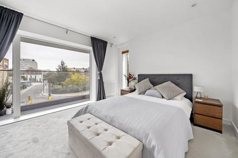 undefined, Squire House, 290 Camberwell Road, London