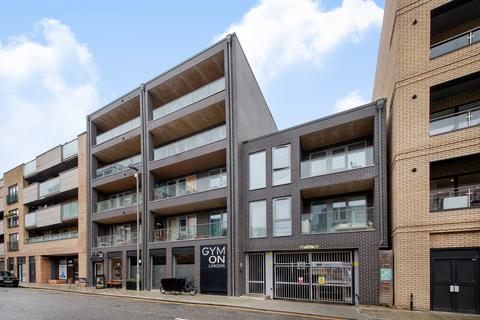 1 bedroom flat for sale, Chatfield Road, London